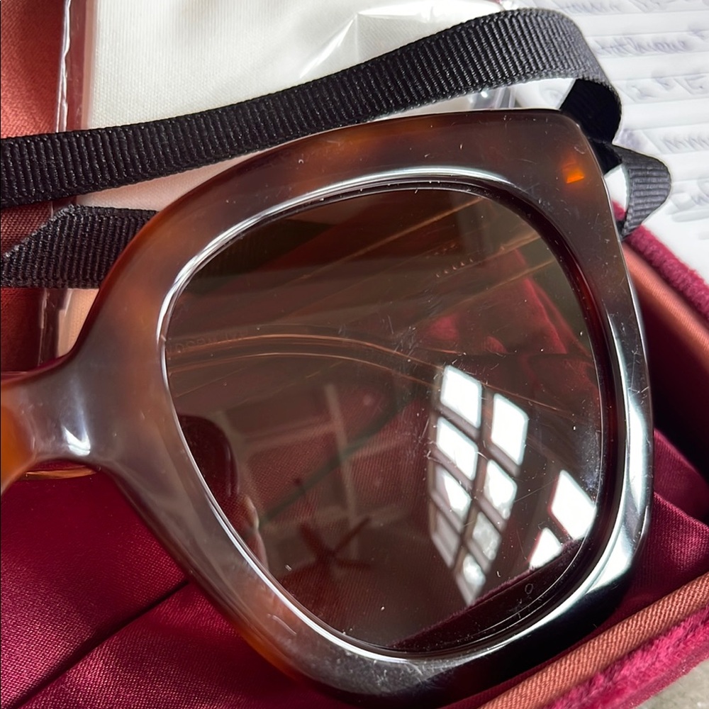 Gucci 51mm Cat Eye Brown Sunglasses with Tortoiseshell Frame - Picture 9 of 9